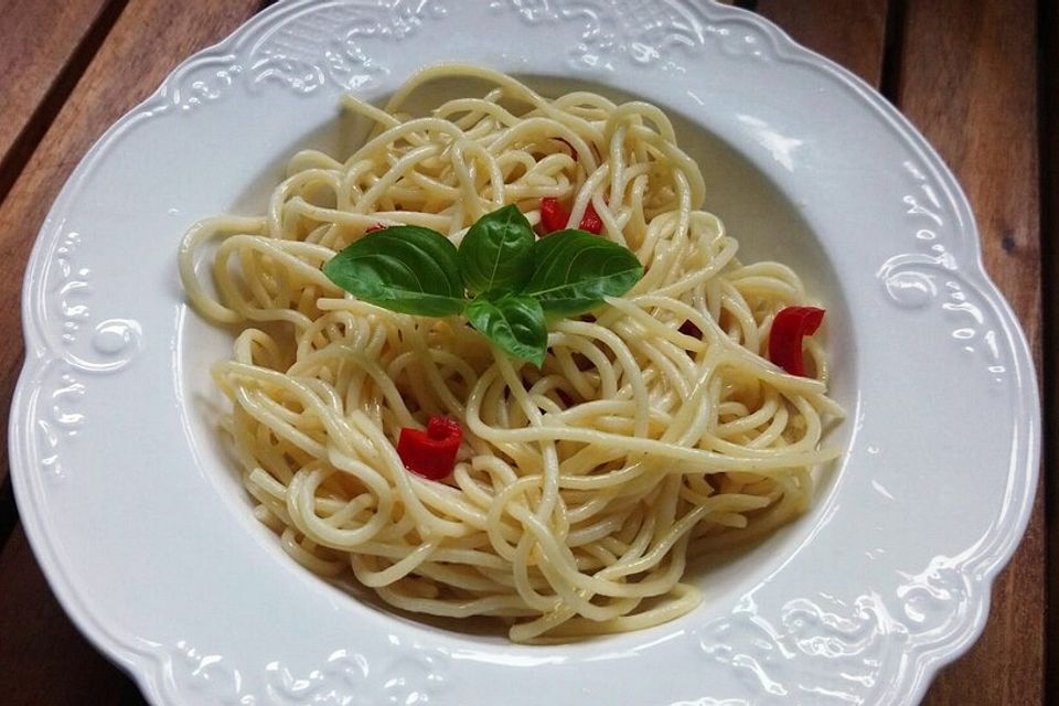 Chili - Spaghetti mit Knoblauch