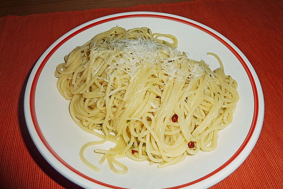 Chili - Spaghetti mit Knoblauch