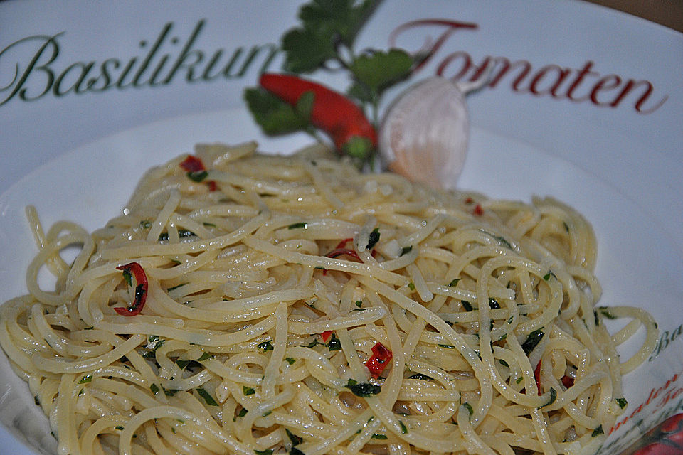 Chili - Spaghetti mit Knoblauch