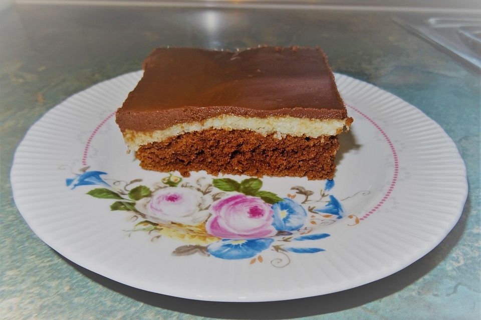 Bounty-Mogel-Kuchen