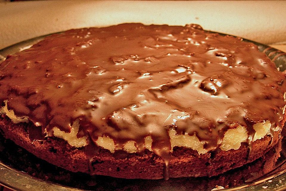 Bounty-Mogel-Kuchen