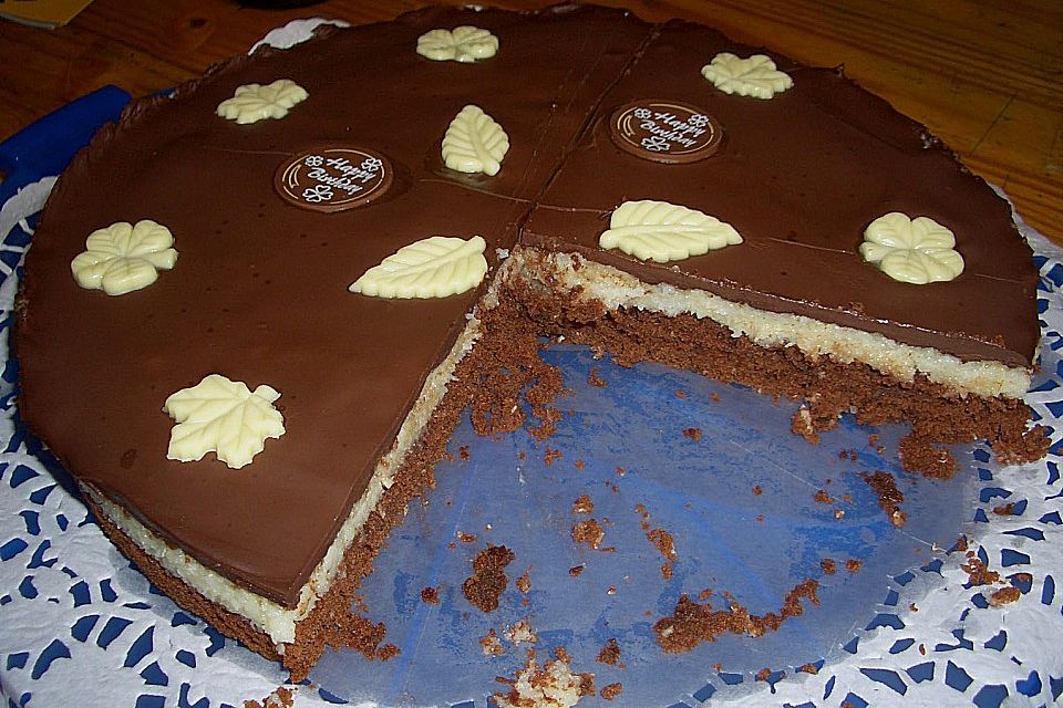 Bounty-Mogel-Kuchen