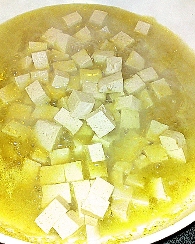 Galgant-Tofu Curry