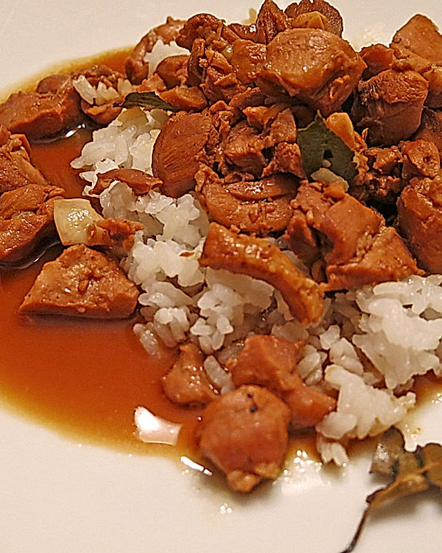 Chicken Adobo à la Kujuji - philippinisches Gericht