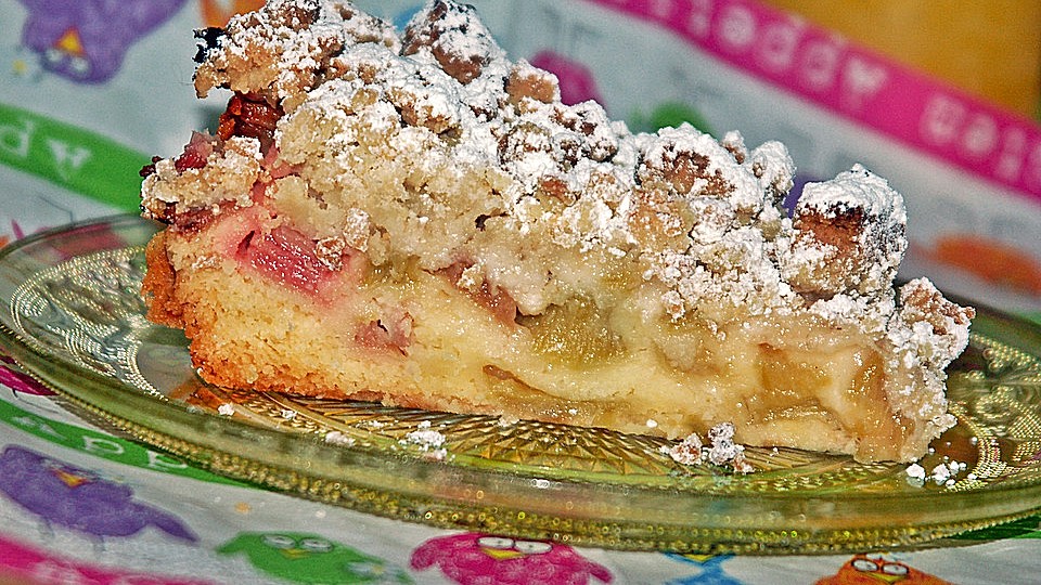 Flowers Rhabarberkuchen mit Knusperstreuseln von FlowerBomb
