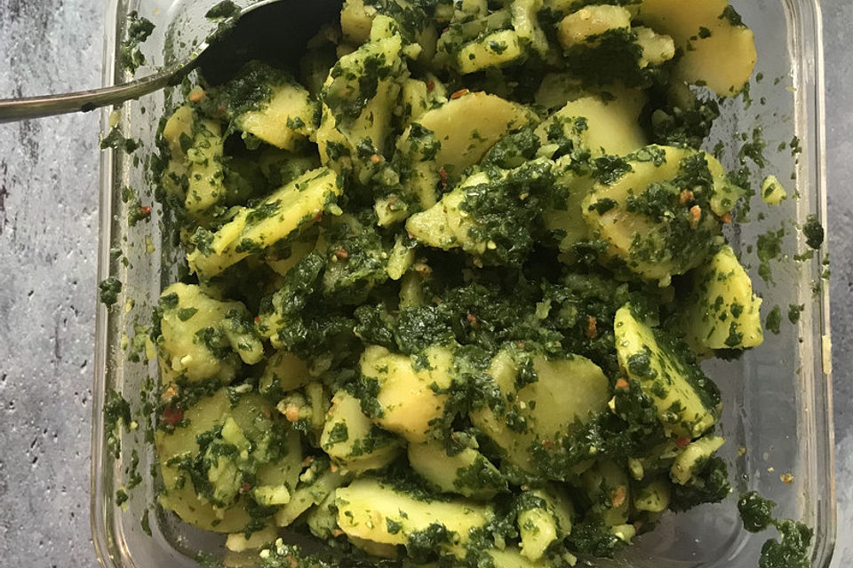 Bärlauch-Kartoffelsalat Bärlauch-Kartoffelsalat