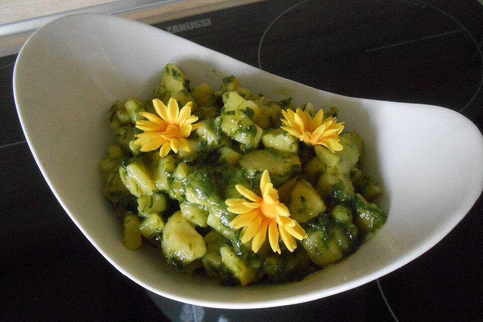 Bärlauch-Kartoffelsalat Bärlauch-Kartoffelsalat