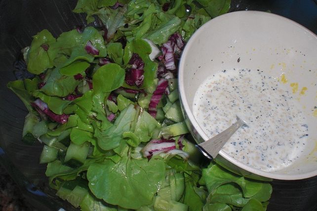 Cremige Salatsoße mit Kaffeesahne von vanzi7mon| Chefkoch