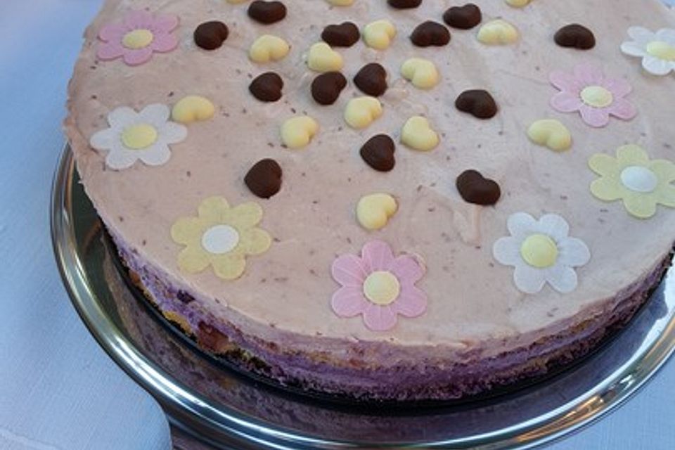 Himbeer-Heidelbeer-Torte