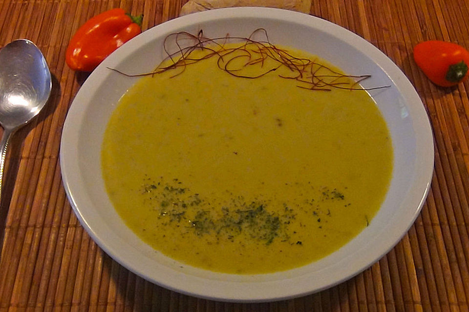 Scharfe Kartoffel-Knoblauchsuppe