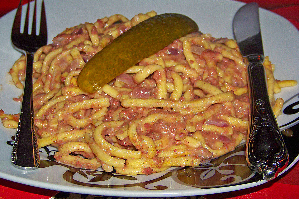 Spätzle mit Corned Beef-Haschee