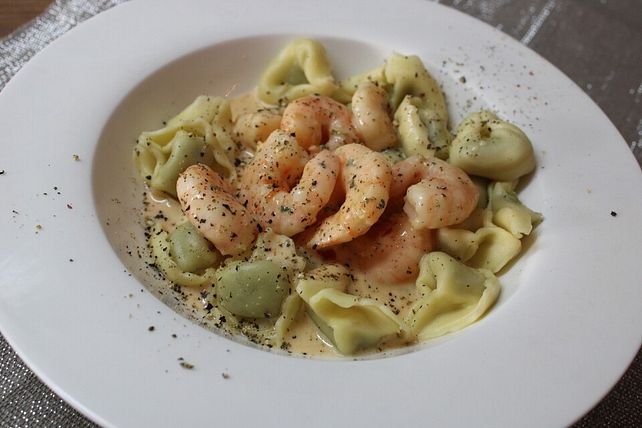 Pasta mit Garnelen-Sahne-Soße von Smarty1903 | Chefkoch