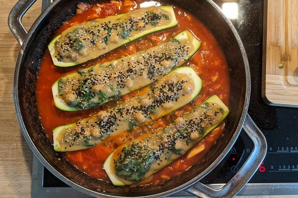 krümeltigers gefüllte Zucchini krümeltigers gefüllte Zucchini