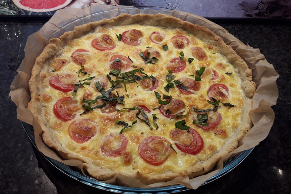 Tomaten-Mozzarella-Tarte