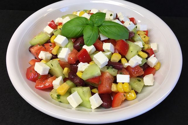 Bunter Salat mit Feta von Sonnenblume0611| Chefkoch