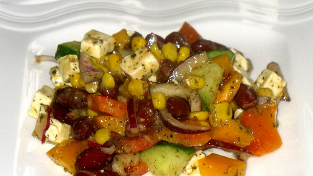 Bunter Salat mit Feta von Sonnenblume0611