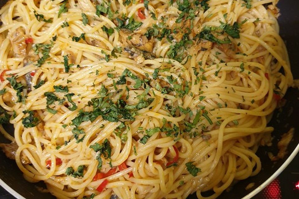 Spaghetti aglio e olio mit Fisch