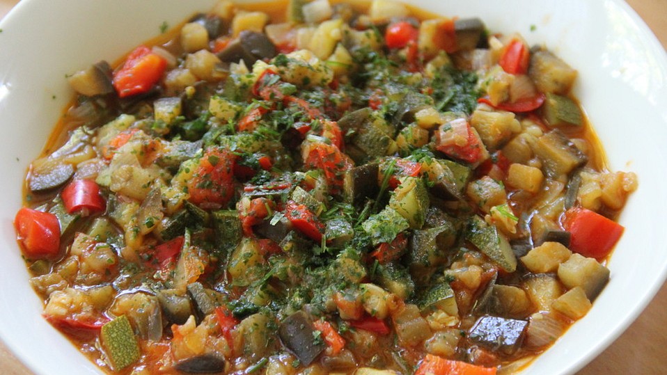 Usbekisches-Auberginen-P-ree-Baklazhannaja-Ikra