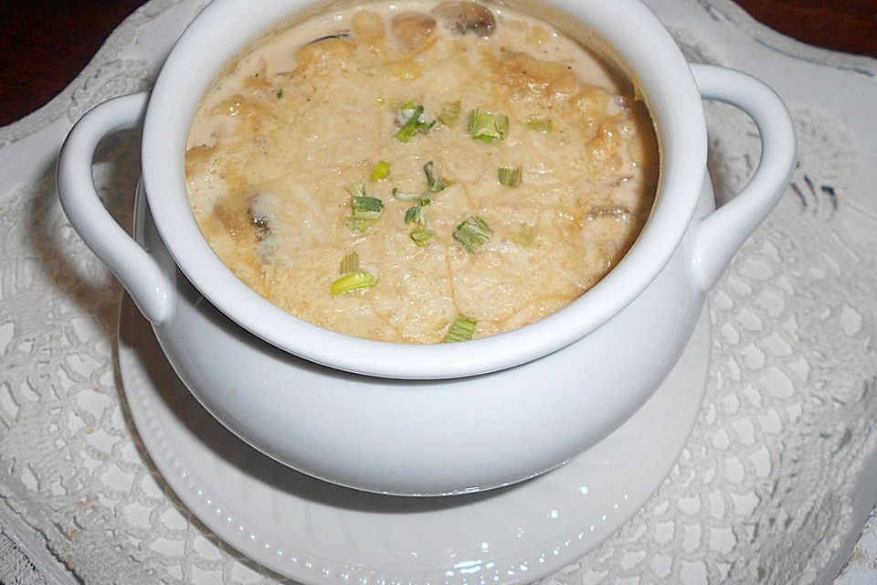 Kässpätzlesuppe mit Champignons