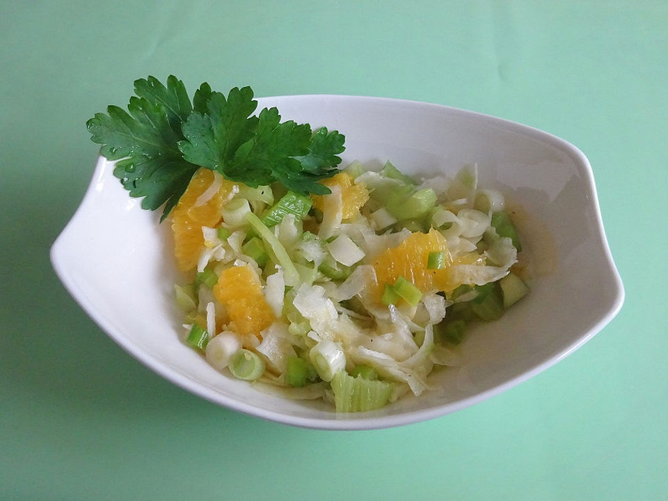 Fenchel-Orangen-Salat mit Staudensellerie von Janos22| Chefkoch