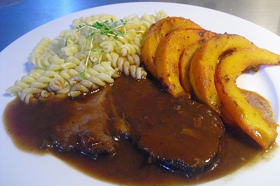 Rinderschmorbraten mit Rotwein