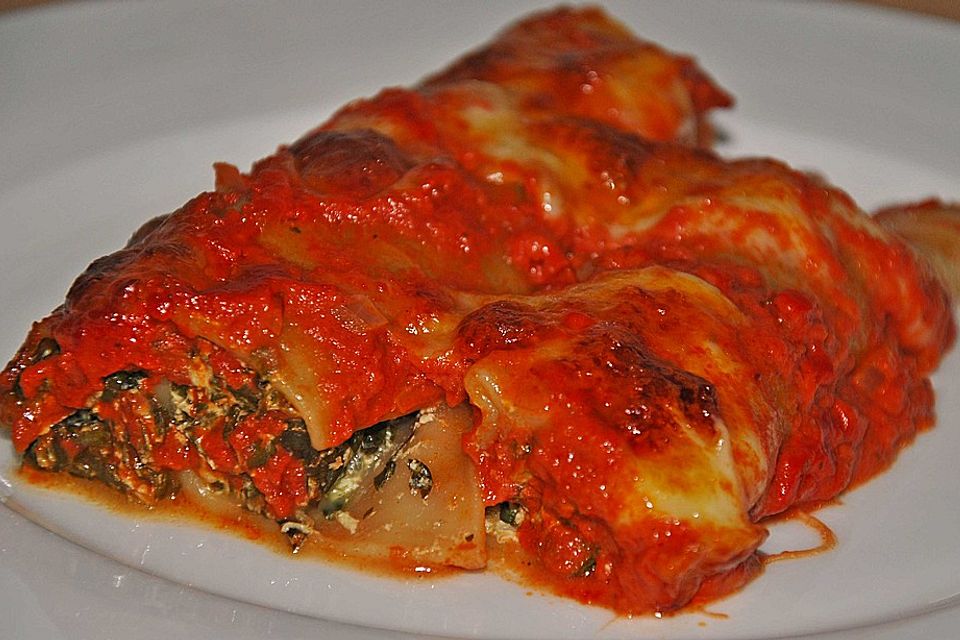 Vegetarisch gefüllte Cannelloni