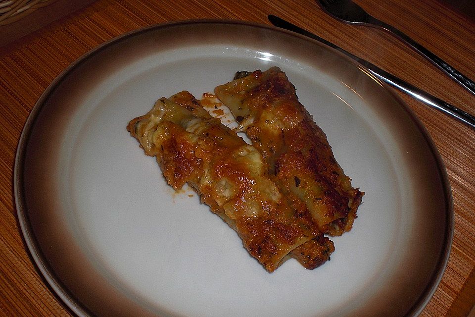 Vegetarisch gefüllte Cannelloni