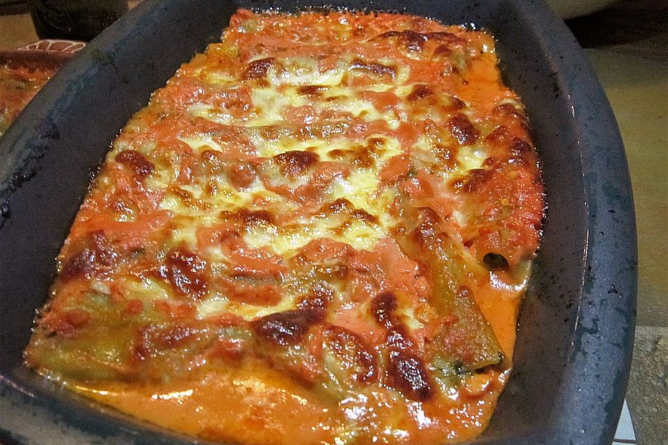 Vegetarisch gefüllte Cannelloni