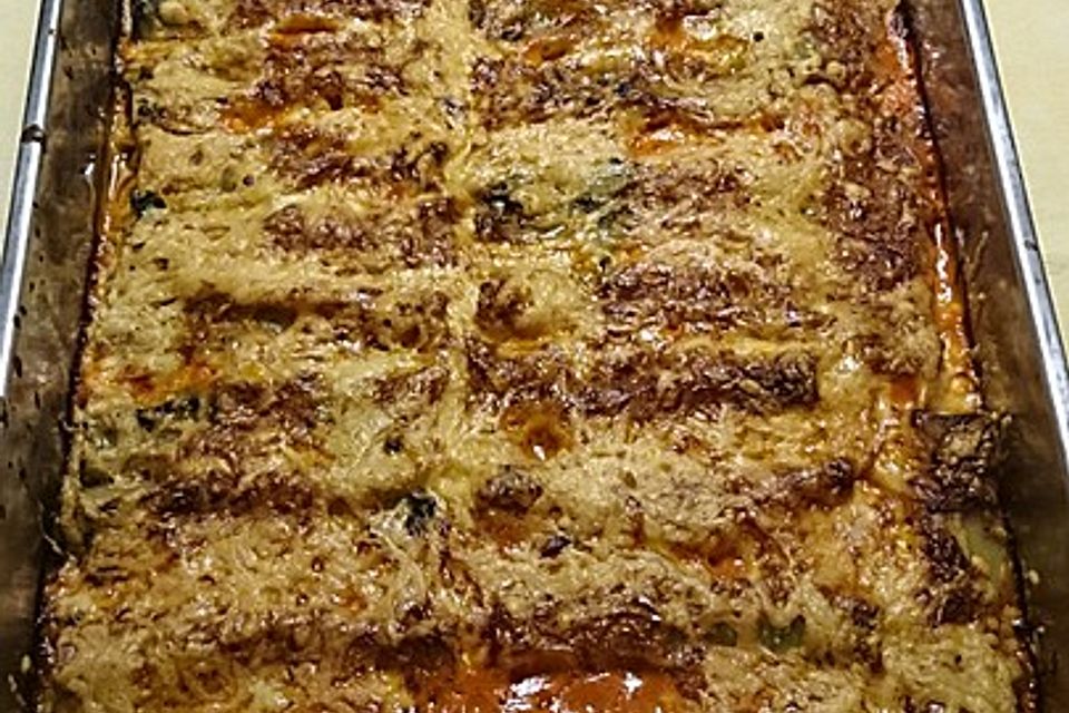 Vegetarisch gefüllte Cannelloni