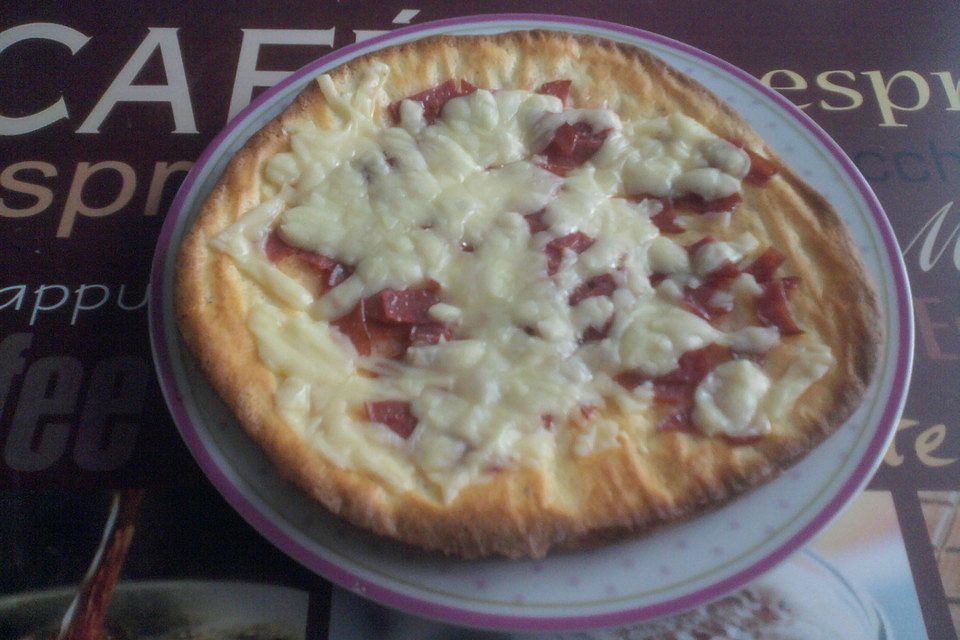 Superschneller Low carb Pizzaboden