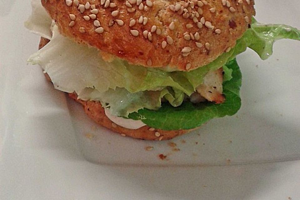 Caesar`s Salad-Chicken-Burger