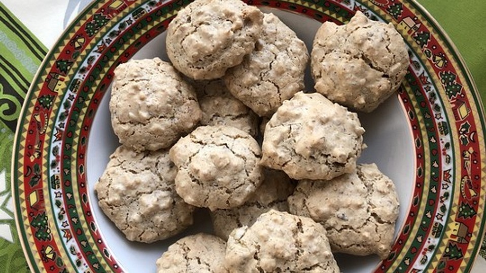 Walnuss - Makronen von Lucia Walnuss - Makronen von Lucia