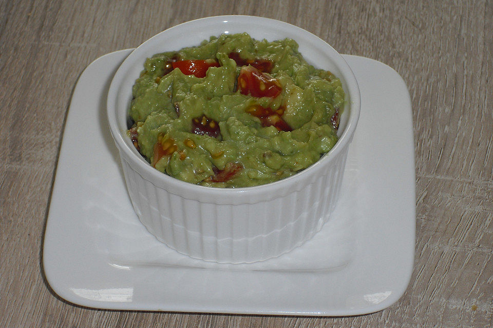 Avocado-Tomaten-Aufstrich