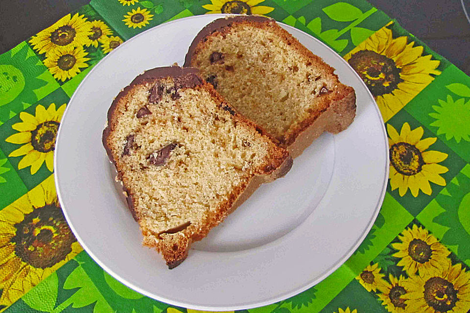 Karamellkuchen mit Krokant und Schokostückchen