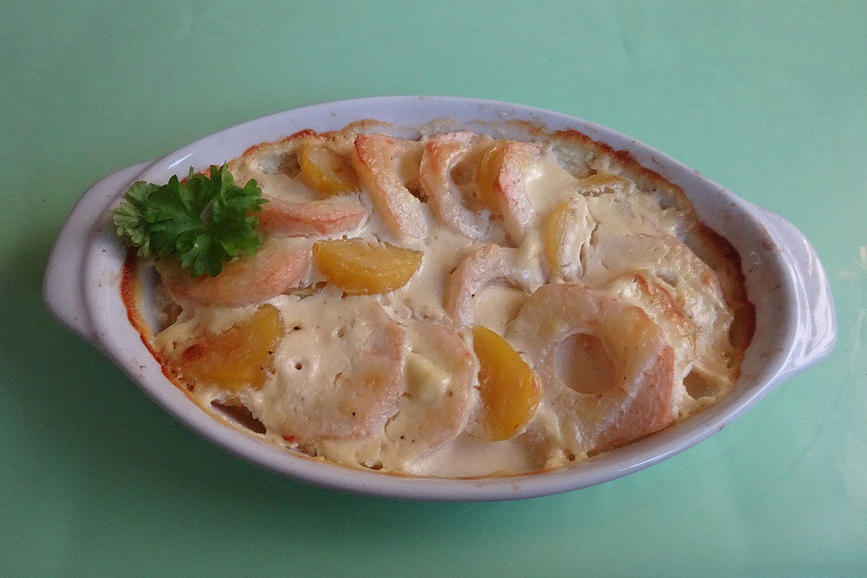 Sahne-Kartoffelgratin mit Äpfeln oder Birnen