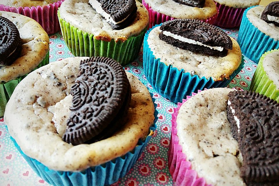 Mini Oreo Cheesecakes