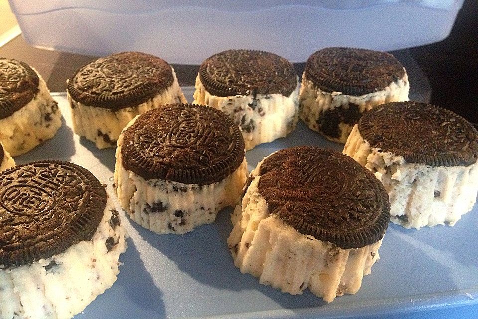 Mini Oreo Cheesecakes