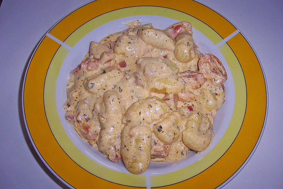 Gnocchi mit Tomaten-Crème fraîche