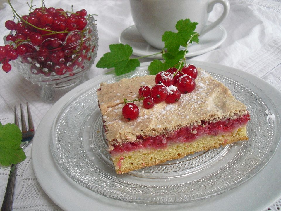 Johannisbeer-Baiser-Kuchen von sabse15| Chefkoch