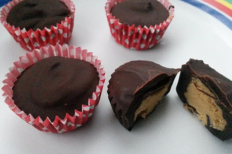 Amerikanische Peanut Butter Cups - Erdnusspralinen