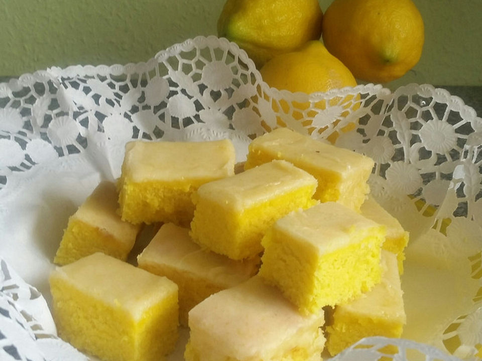 Zitronen-Kuchen vom Blech von Tzwiggl| Chefkoch