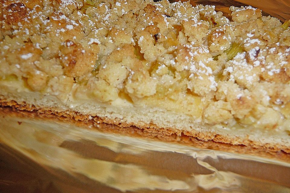 Pflaumenkuchen mit Streuseln