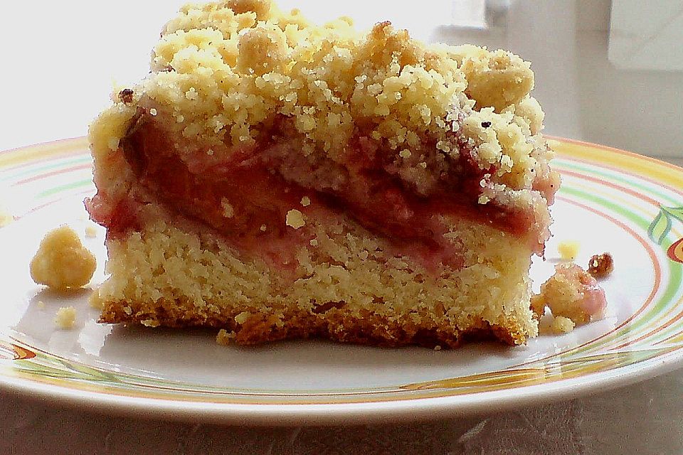 Pflaumenkuchen mit Streuseln