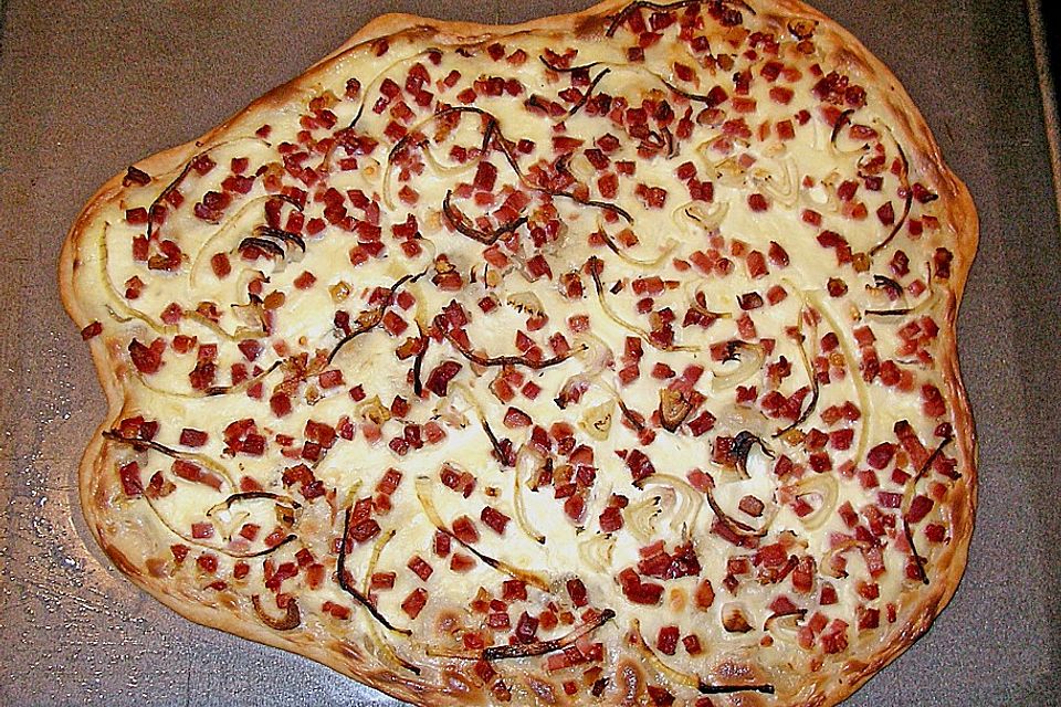 Elsässer Flammkuchen