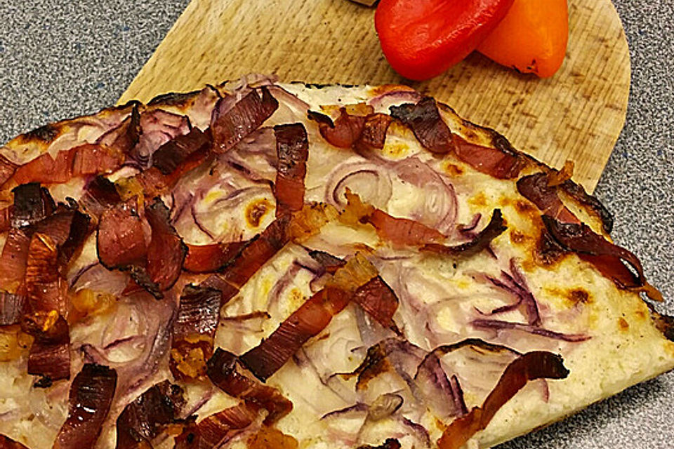 Elsässer Flammkuchen