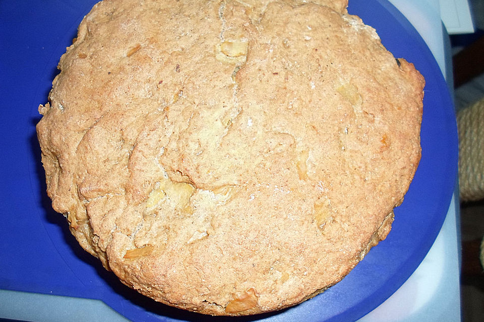 Cous Cous-Brot mit Bambussprossen und Waldhonig Cous Cous-Brot mit Bambussprossen und Waldhonig
