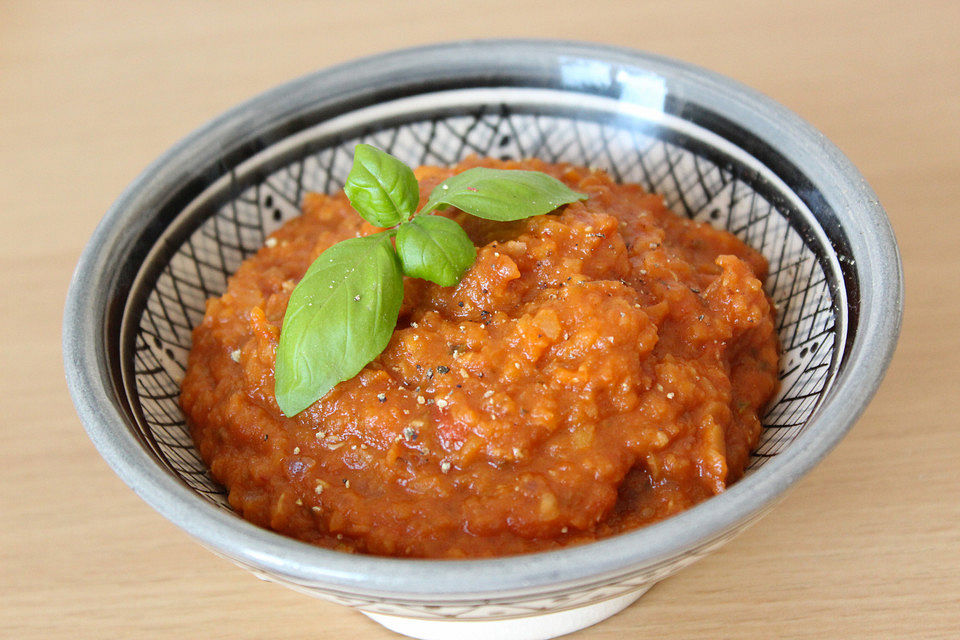 Veganer Linsen-Tomaten-Aufstrich