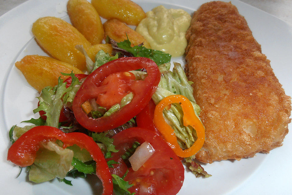 Backfisch mit Remoulade und Dillkartoffeln