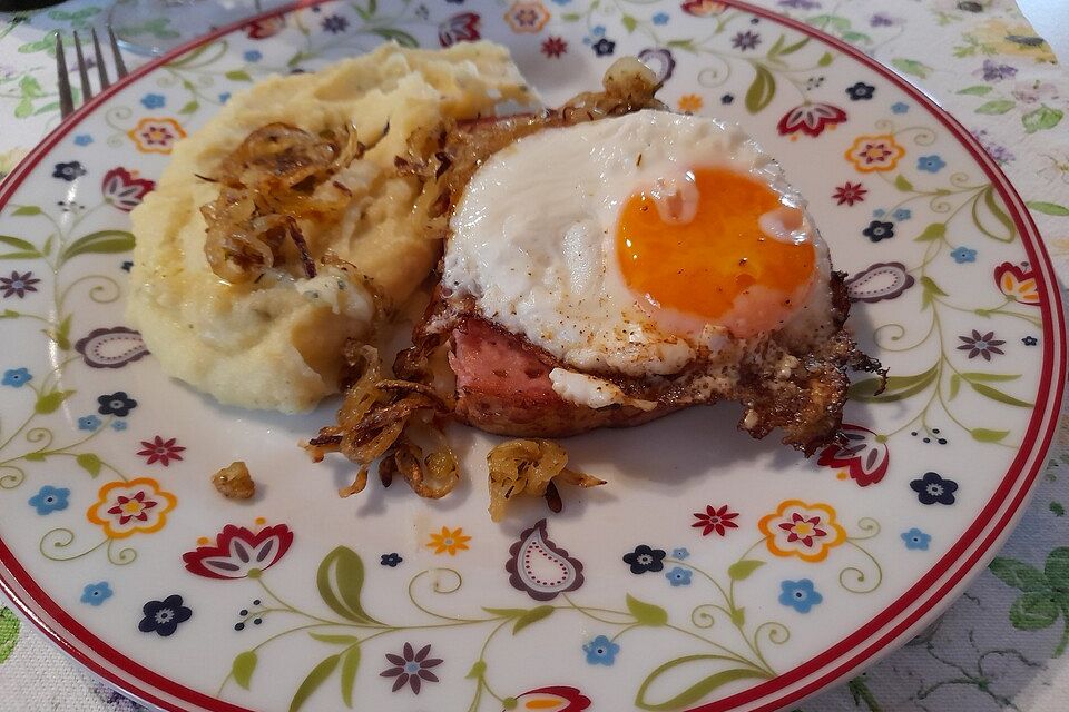 GöGas liebster Kartoffelbrei mit Leberkäse