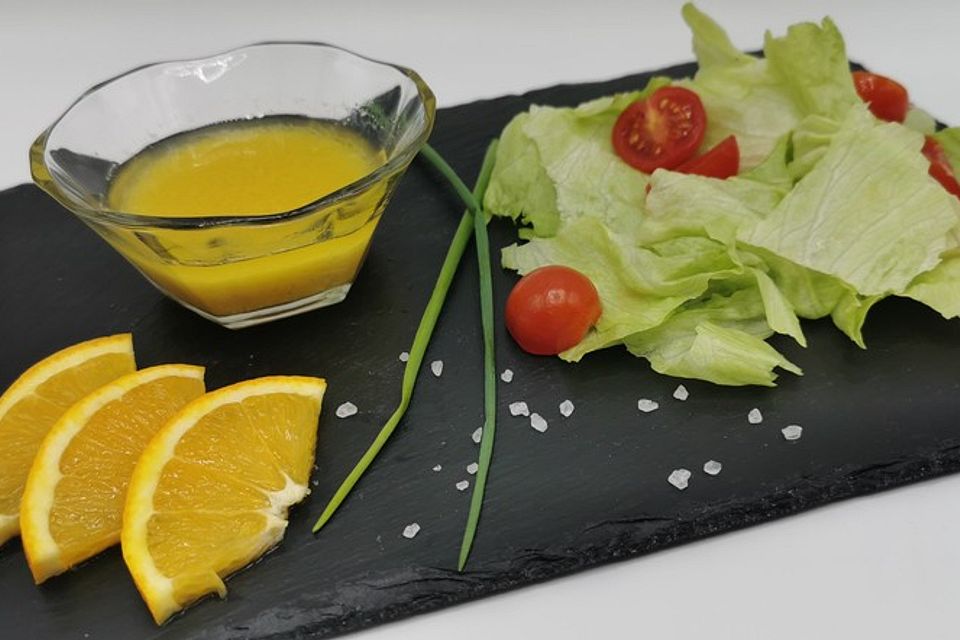 Orangen-Senf-Dressing